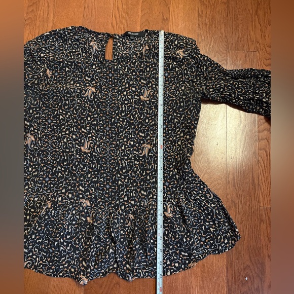 Madewell Silk Fiesta Paisley Bell-Sleeve Top. Size small - Picture 9 of 11